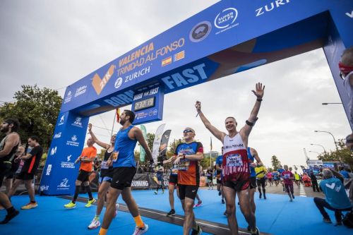 Foto offerta MARATONA DI VALENCIA | 42K, immagini dell'offerta MARATONA DI VALENCIA | 42K di Ovunque viaggi.